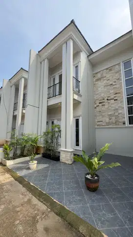 Dijual Rumah 2 Lantai Jatimulya Cilodong Dkt Stasiun dan alun2 depok