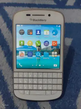BlackBerry Q10 Silver