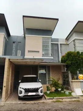Rumah 2 Lantai Perumahan Royal Park Residen Gunung Anyar Surabaya
