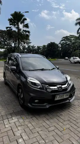 Mobilio RS metik 2015
