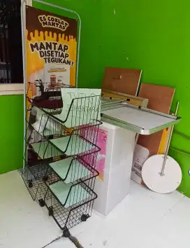 DIJUAL 3 BOOTH, TIANG BANNER, 2 KERANJANG CIKI2