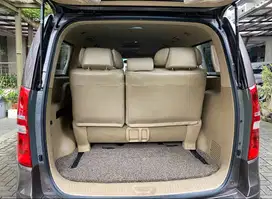 HYUNDAI H-1 (BENSIN) 2017
