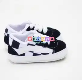 Sepatu AnaK 0 - 12bln Sneakers Lucu Kekinian Terbaru