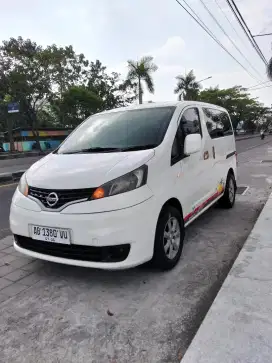 NISSAN EVALIA 1.5 SV PARADISE 2013 (AC DOBEL) MANUAL