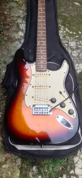 Guitar Fender. Squier original standar series