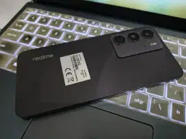 Realme C75 Free Smartwatch