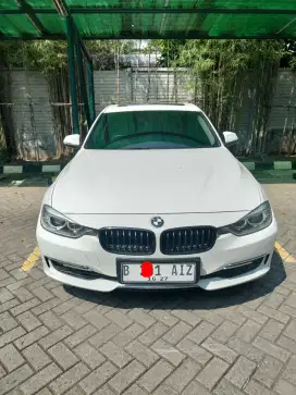 BMW F30 328i lux 2013 rare