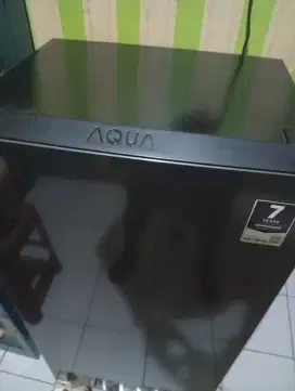 Kulkas merk AQUA