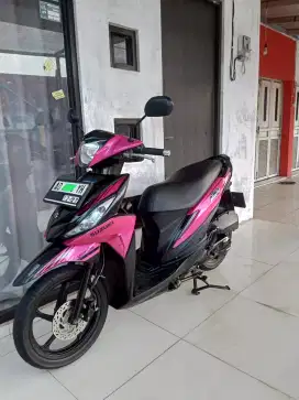 Suzuki address playful