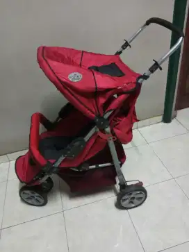 Stroller bayi roda 3 Rp.175rb merk babyrich toys