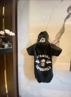 (READY.SIAP.KIRIM) LIKE NEW JUMPER AVENGED UNISEX CEW/COW (3-9BULAN)