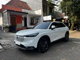 All New Honda HRV HR-V SE 2023 putih pearl white plat D Bandung