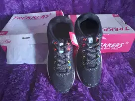 Sepatu size 39 dan 40 Baru