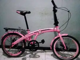 speda lipat EVERGREEN msih mulus rem sudah cakram pakem ban msih tebal