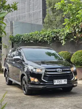 Venturer 2.4 Diesel At 2019 Hitam Kredit Dp.5Jt