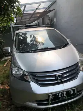 Jual honda Freed PSD 2010 AC digital