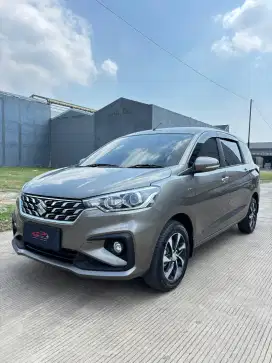 Mobil bekas Suzuki Ertiga GX Hybrid manual murah 2024