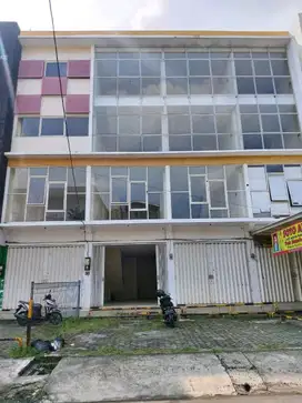 Ruko Embong Kemiri Pusat Kota Surabaya