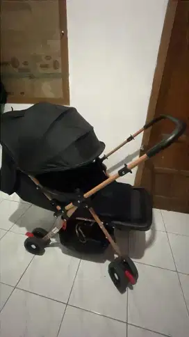 Stroller bayi  bekas
