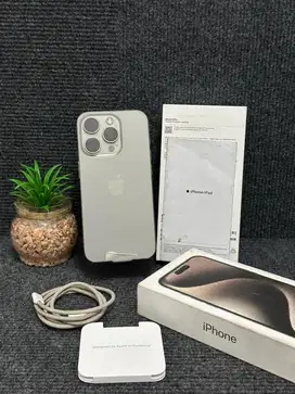 Iphone 15 Pro 128Gb IBox On garansi