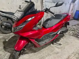Honda PCX 160CC Keyles ISS Tahun 2024 LowKM Siap tancap Gass ISTIMEWA