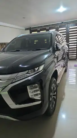 Pajero Dakkar 2021 Hitam Full Orisinil Low KM Seperti Baru