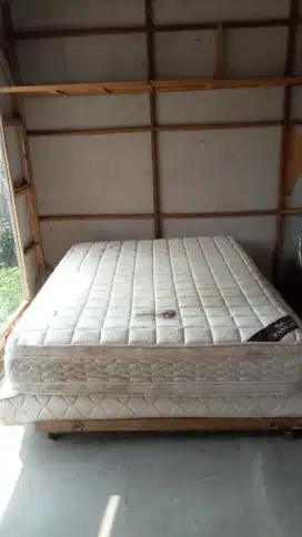 Terima Jual beli Springbed, Kasur busa, Sofabed bekas anda