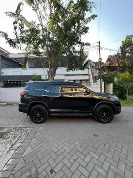 Km20rb|| fortuner Vrz 2.8 GR 2022 akhir (L) tg1 dr baru sgt bagusss