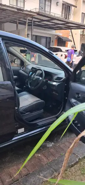 Toyota Avanza Veloz 1.5 G AT