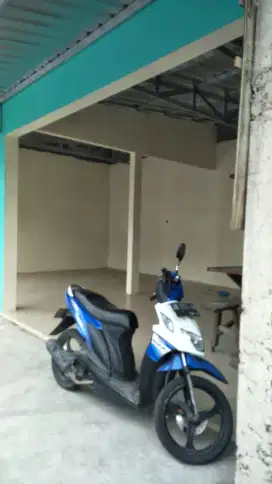 Disewakan ruko jl raya stadion Maguwoharjo Sleman