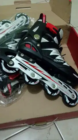 sepatu roda merk caugar ... like new
