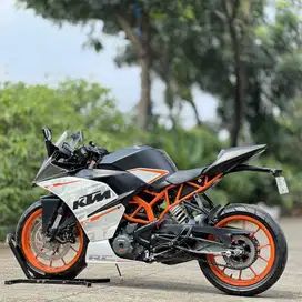 KTM RC 250 ABS 2017 PUTIH KM 19K PAJAK PANJANG TINGGAL GAS