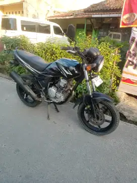 Yamaha Scorpio z bahan