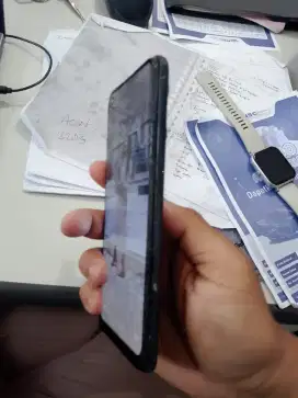 Saya mau jual hp Oppo Reno 8 t