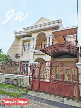 DISEWAKAN RUMAH MEWAH TENGGILIS