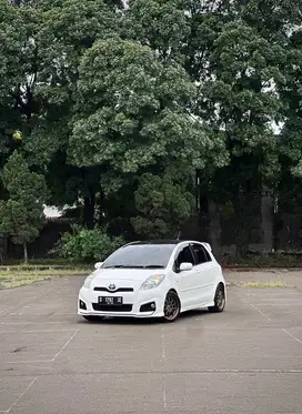 Toyota Yaris 1.5 S TRD AT 2012
