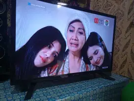 Jual tv led di gital 32 in  merek Polytron.
