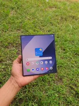 Samsung Galaxy ZFOLD 6 5G 512 GB SEIN LIKE NEW