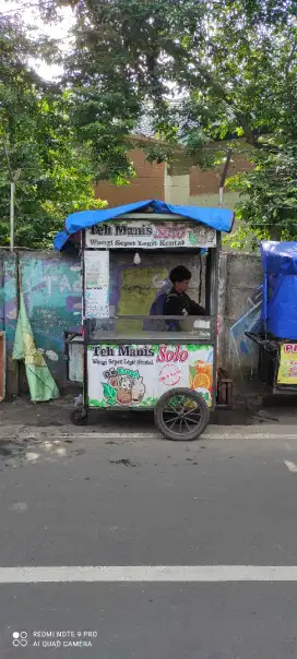 Di cari khusus akhwat/wanita untuk Freelance Teh solo
