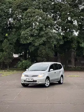 Nissan Grand Livina 1.5 SV AT 2013/2012