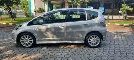 Honda Jazz RS AT - Record , 1 Dari Baru