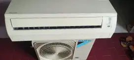 Ac daikin 1/2pk