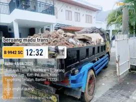 Jasa buang puing dan tanah
