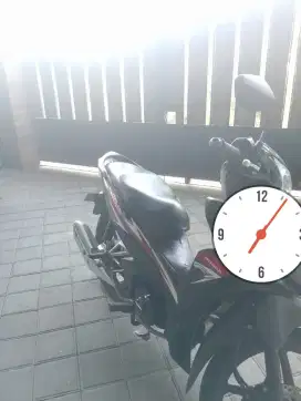 Motor Honda Revo