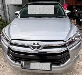 TOYOTA KIJANG INOVA 2.4 V M/T