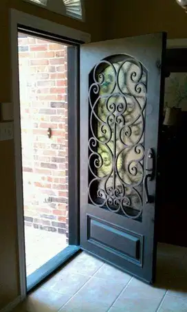 model pintu besi tempa