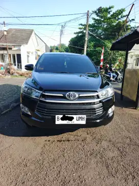 Toyota innova reborn g mt