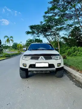 Pajero Sport Dakar 4x4 4WD Pemakaian Pribadi Bukan Bekas Tambang Mulus