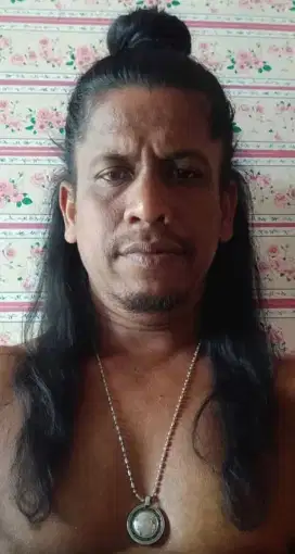 Nyari kerjaan apa aja yang halal
