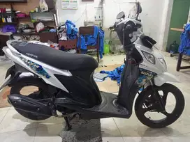 Suzuki Nex Karbu 2012